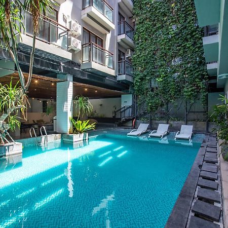 Liberta Seminyak Hotel Esterno foto