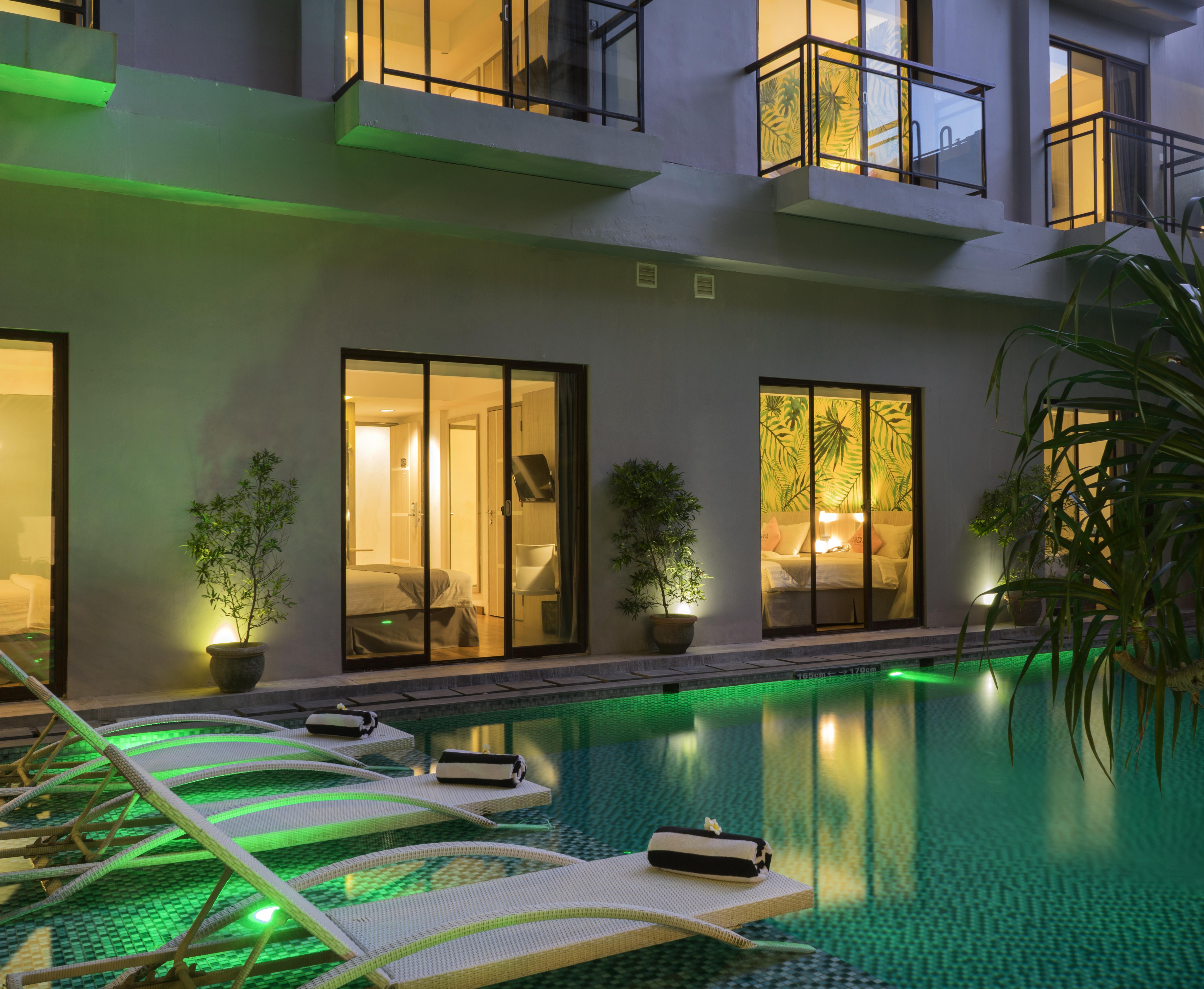 Liberta Seminyak Hotel Esterno foto