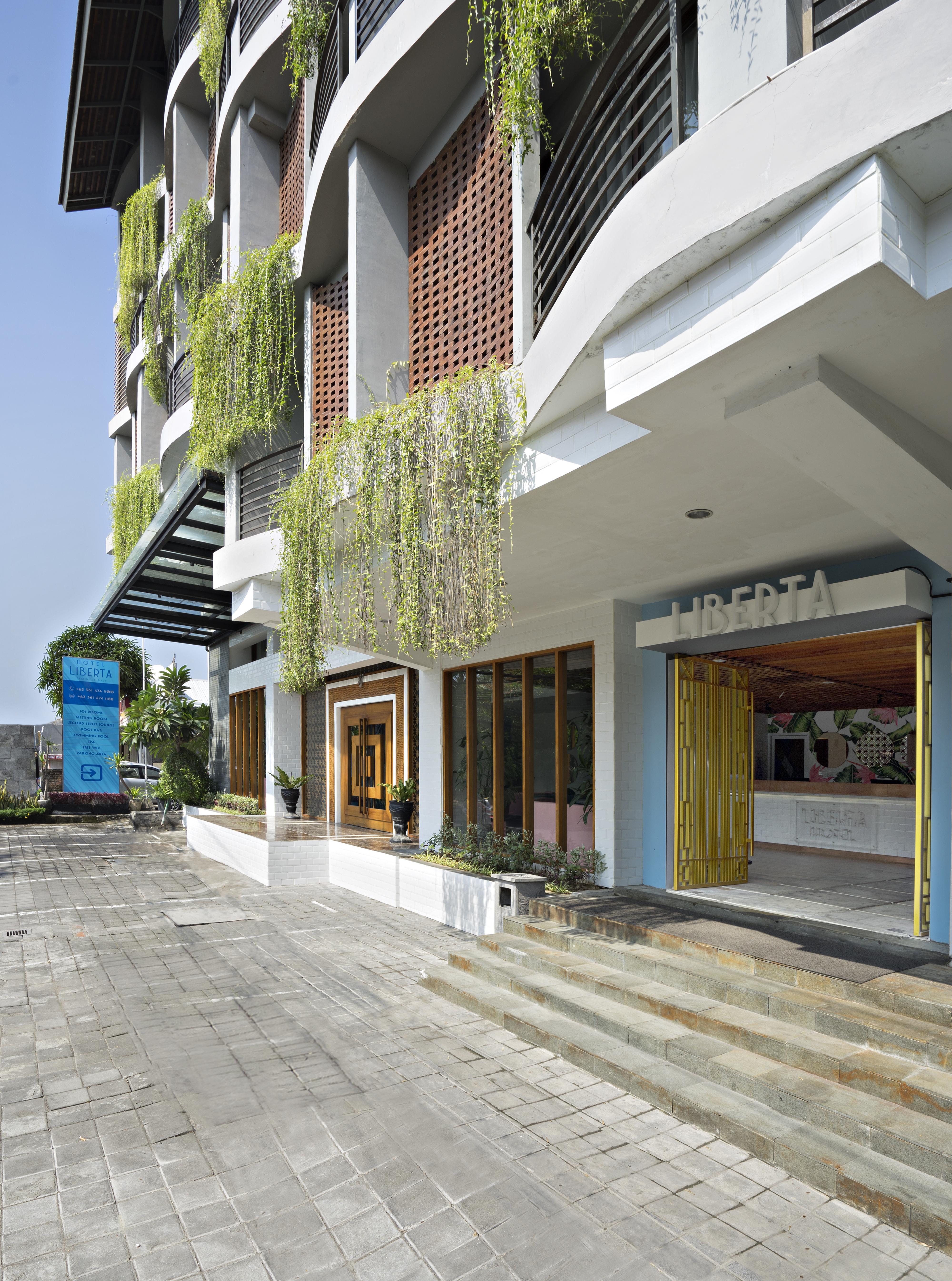 Liberta Seminyak Hotel Esterno foto