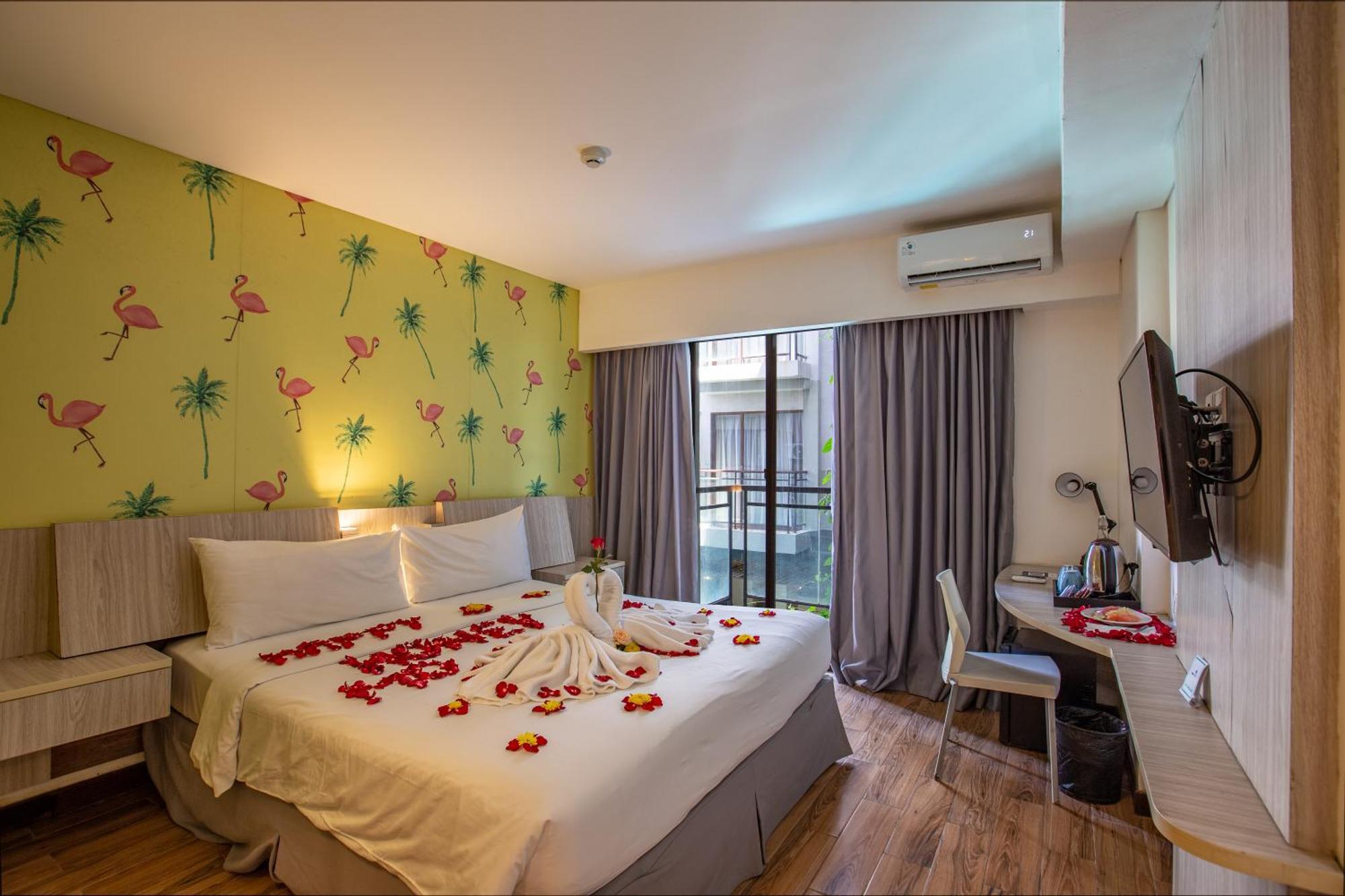 Liberta Seminyak Hotel Esterno foto