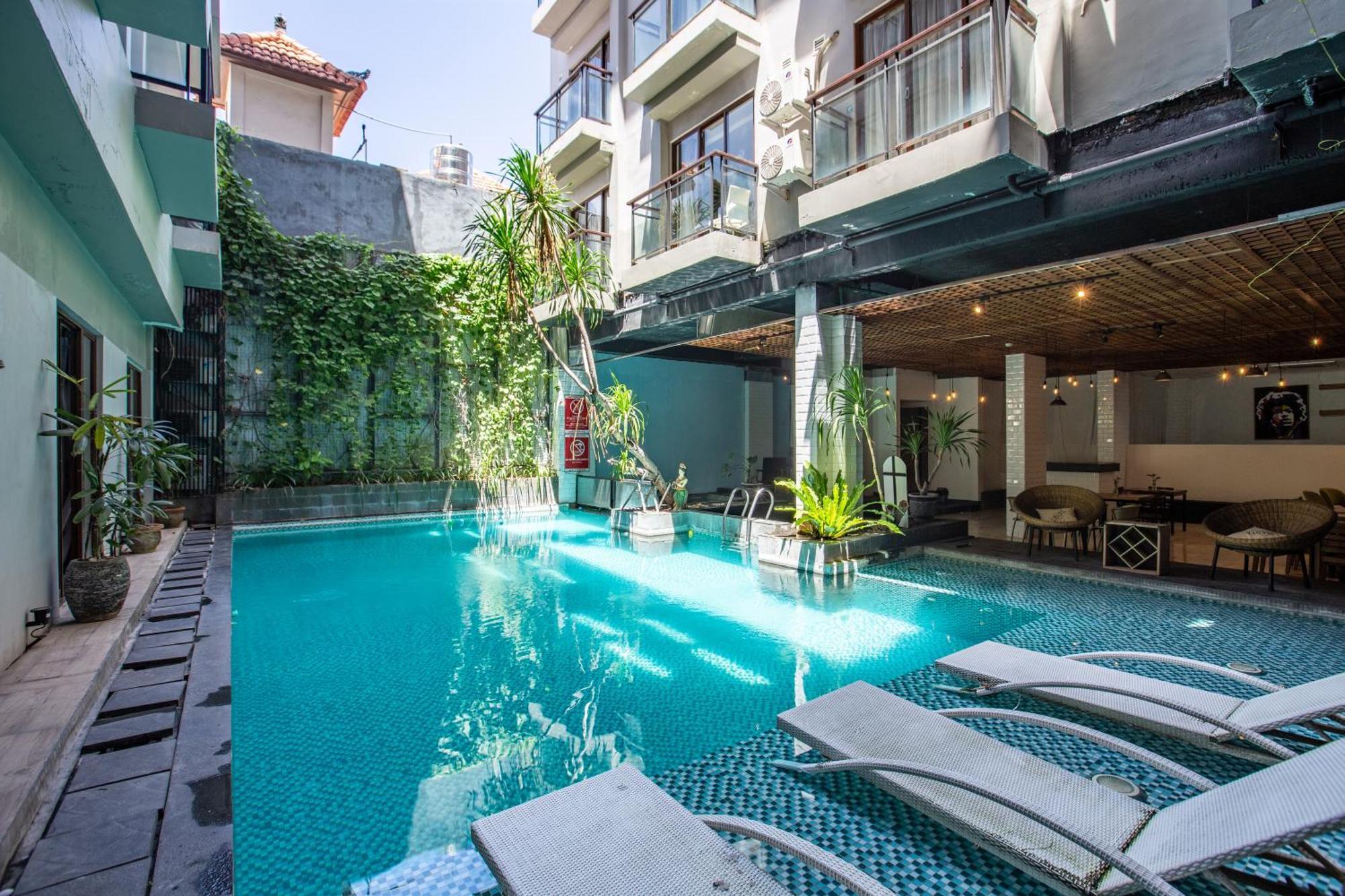 Liberta Seminyak Hotel Esterno foto