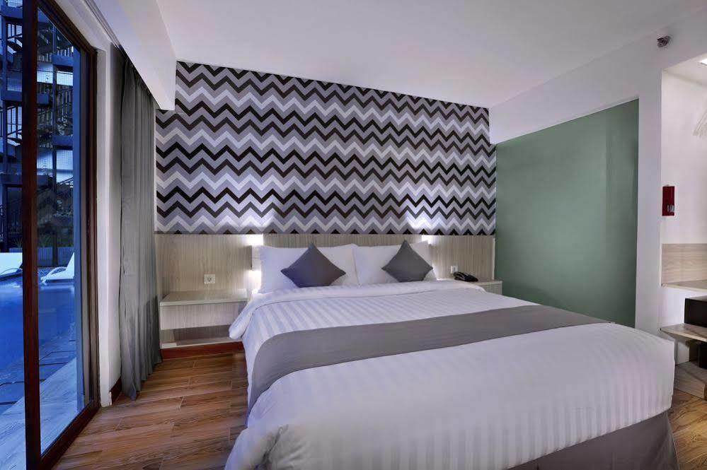 Liberta Seminyak Hotel Esterno foto